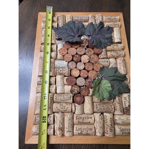 Wine Corks Art Piece Wall Art Handmade “Grapes” Design with Oak Frame - Picture 5 of 16